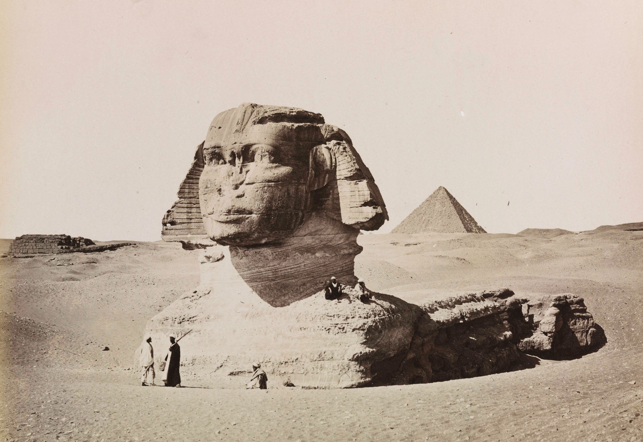 Vintage image of the pyramides